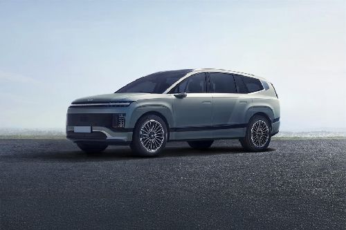 Ioniq 9 Front angle low view