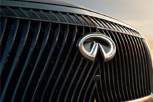 QX80 Grille View