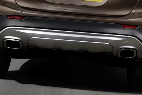 Exhaust Pipe of Infiniti QX30