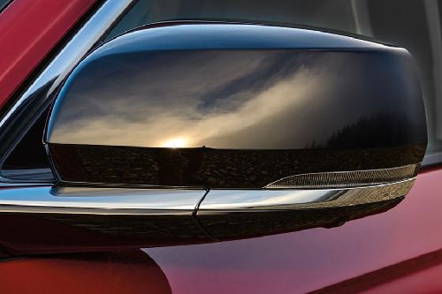 Jeep Grand Cherokee Drivers Side Mirror Front Angle