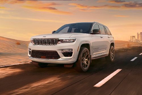 Grand Cherokee Front angle low view