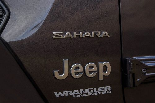 Rear Fog Lamp of Jeep Wrangler