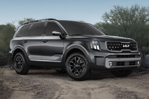 KIA Telluride Front Cross Side View