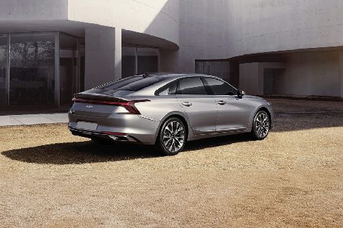 K8 (2023-2024) Rear Medium Side View