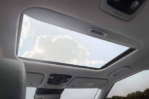 KIA Seltos Sunroof Moonroof