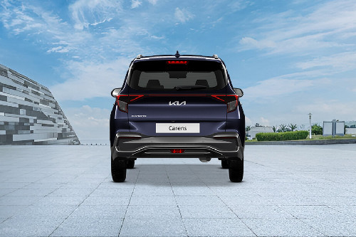 Full Rear View of KIA Carens