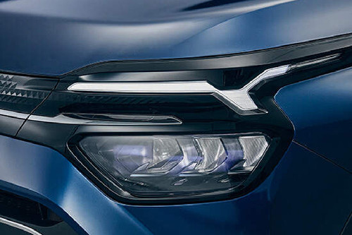 Carens Headlight
