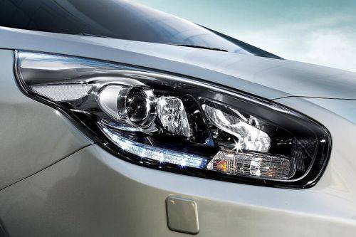Carens Headlight