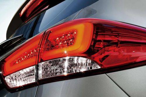 Carens Tail light