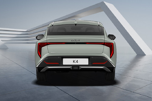 Full Rear View of KIA K4
