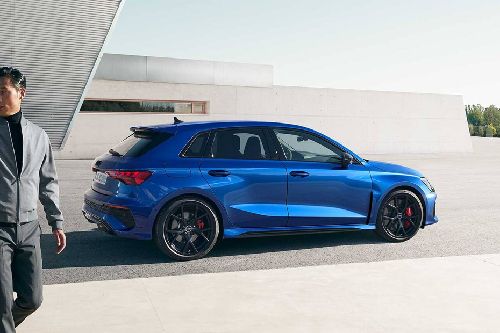 Rear Medium View of Audi RS3 Sportback