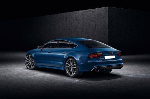 Rear Cross Side View of Audi RS7 Sportback