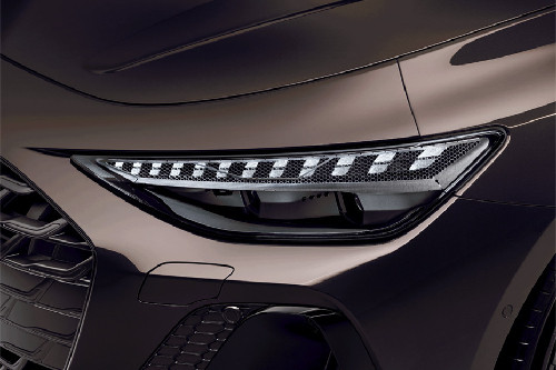 A6 Avant Headlight