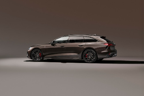 A6 Avant Side view