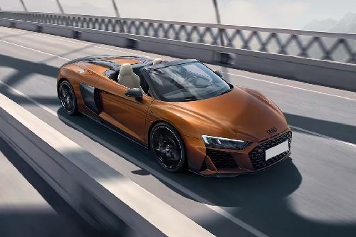 Audi R8 Spyder Front Medium View