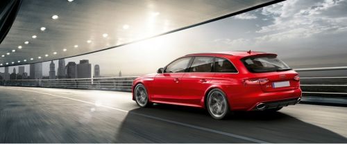 RS4 Avant Side view