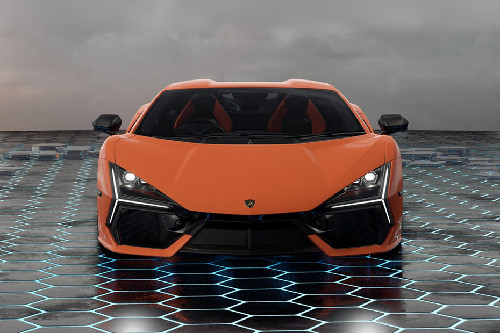 Full Front View of Revuelto