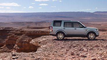 LR4 Side view