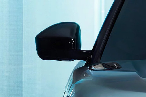 Land Rover Range Rover Velar Drivers Side Mirror Front Angle