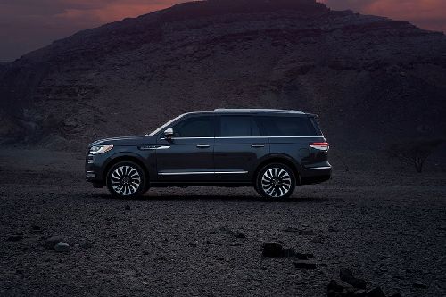 Navigator Side view