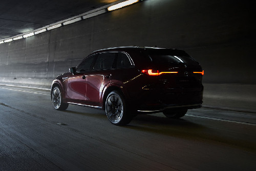 Rear Cross Side View of Mazda CX-90