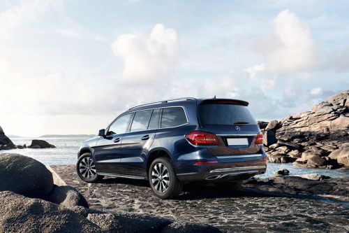 Rear Cross Side View of Mercedes-Benz GLS-Class