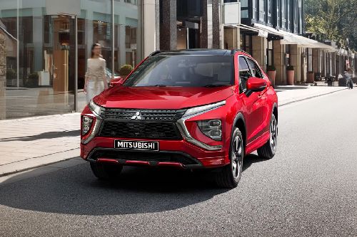 Mitsubishi Eclipse Cross Front Medium View