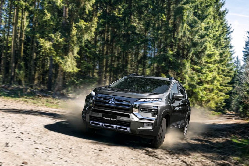 Mitsubishi Xpander Cross