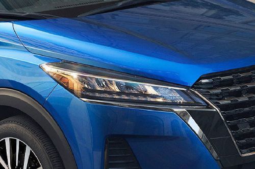 Kicks (2023-2024) Headlight