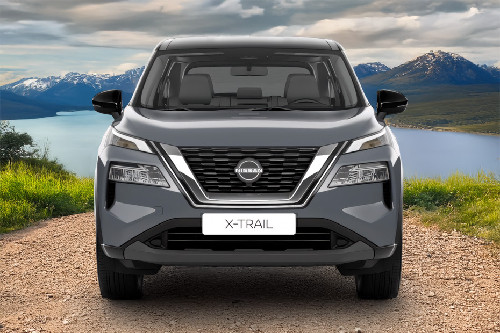 Full Front View of X-trail