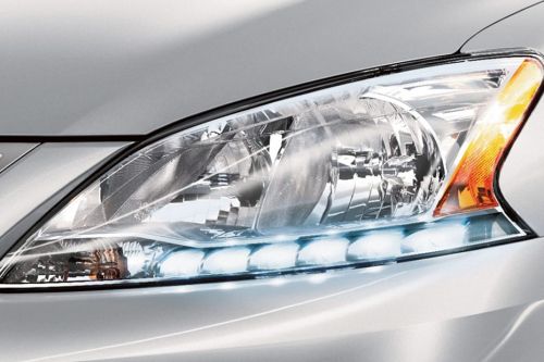 Sentra (2022-2023) Headlight