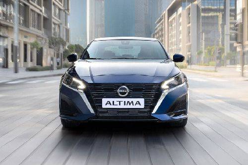 Full Front View of Altima