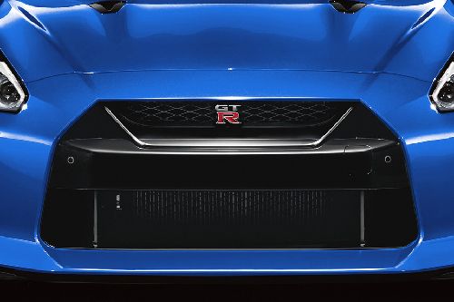 GT-R Grille View