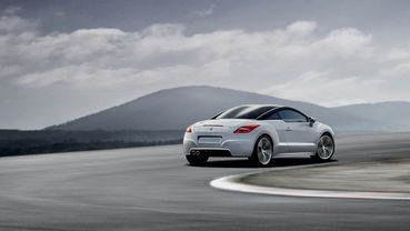 RCZ Rear angle view
