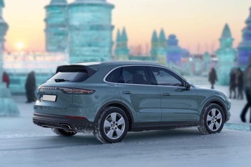 Cayenne  (2022-2024) Rear Medium Side View