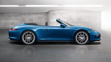 911 Carrera 4 GTS Cabriolet Side view