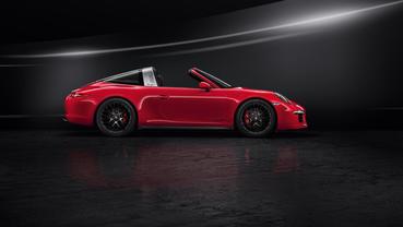 911 Targa 4 GTS Side view
