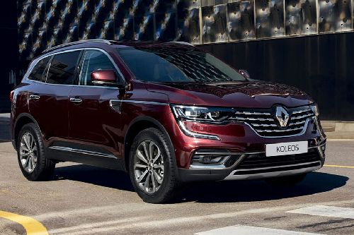 Renault Koleos (2022-2023) Front Cross Side View