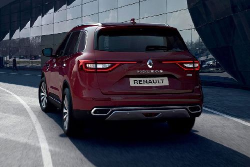 Rear Medium View of Renault Koleos (2022-2023)