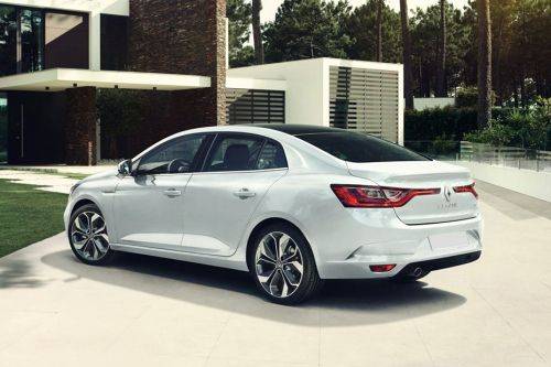 Rear Cross Side View of Renault Megane