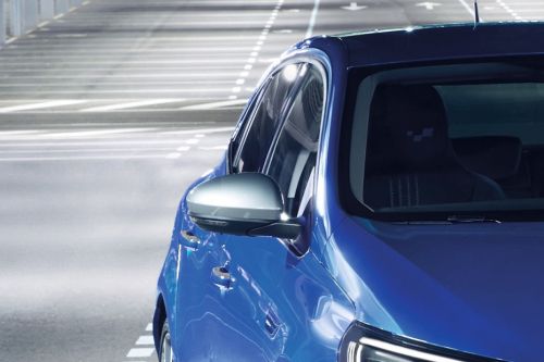 Renault Megane GT Drivers Side Mirror Front Angle