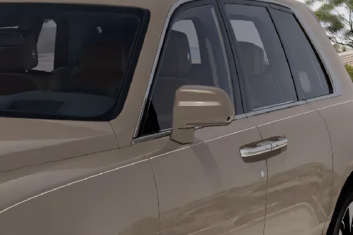Rolls Royce Cullinan Drivers Side Mirror Front Angle Rolls Royce Cullinan Drivers Side Mirror Front Angle