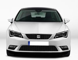 Full Front View of LEON 5DR