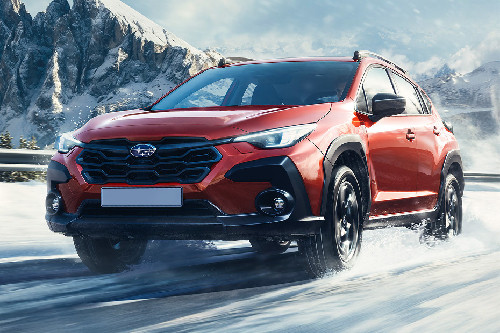 Crosstrek Front deep low Angle View