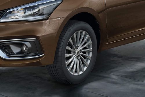 Ciaz Headlight
