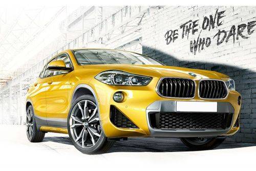 BMW X2 Front Cross Side View