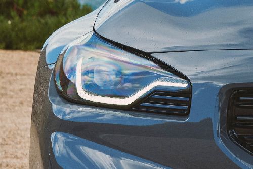 M2 Headlight