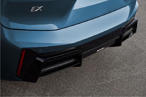 Exhaust Pipe of BMW IX 2025