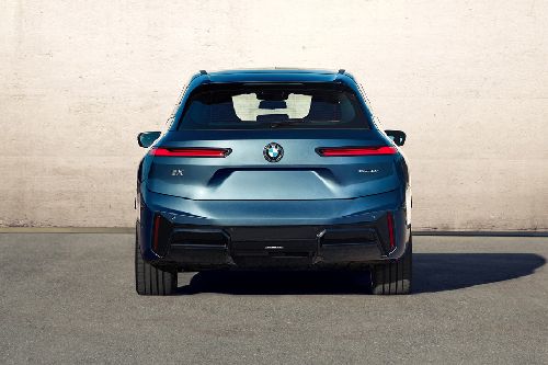 Full Rear View of BMW IX 2025
