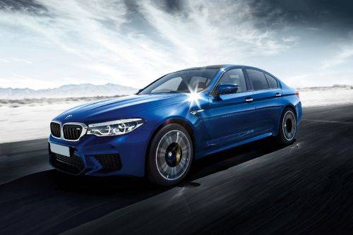 BMW M5 Sedan Front Side View